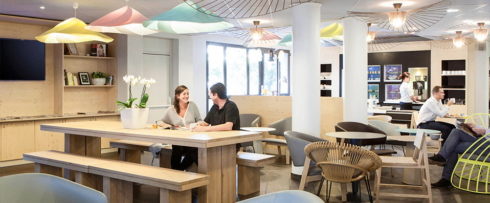 Novotel Suites Cannes ★★★★ - Last Minute - Central stay in the celebrity-playground of Cannes - Cannes, France