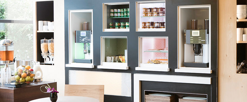 Novotel Suites Cannes ★★★★ - Last Minute - Central stay in the celebrity-playground of Cannes - Cannes, France