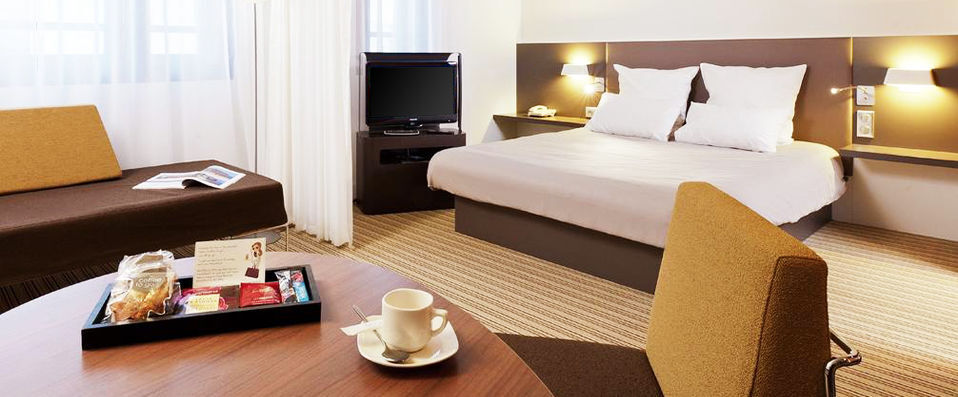 Novotel Suites Cannes ★★★★ - Last Minute - Central stay in the celebrity-playground of Cannes - Cannes, France