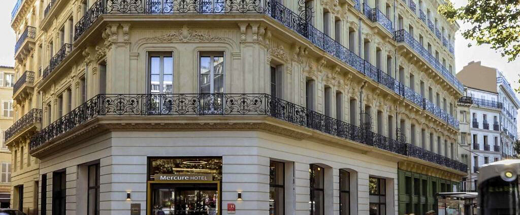 Mercure Marseille Canebière Vieux Port ★★★★ - Complete contemporary comfort in Marseille’s old port. - Marseille, France