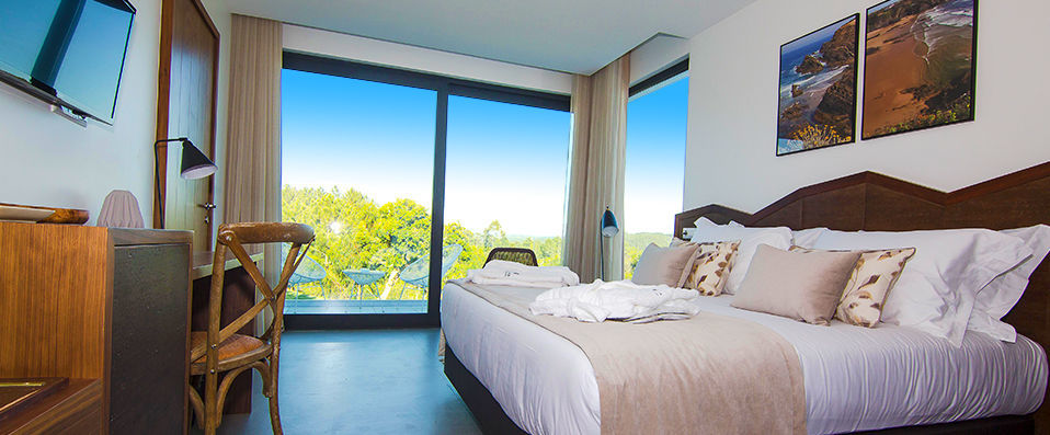 Enigma Nature & Water Hotel ★★★★ - Contemporary luxury hidden away in Portugal’s quiet countryside. - Alentejo, Portugal