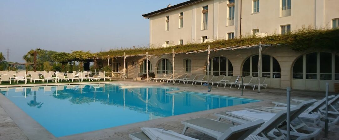  - Beautiful nature twinned with fantastic golf and spa in Lake Garda. - Lake Garda, Italy