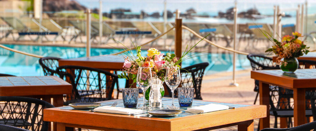 Pullman Cannes Mandelieu Royal Casino ★★★★ - Last Minute - Luxury escape to the Bay of Cannes. - Cannes, France