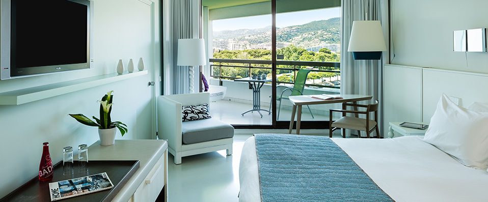 Pullman Cannes Mandelieu Royal Casino ★★★★ - Last Minute - Luxury escape to the Bay of Cannes. - Cannes, France