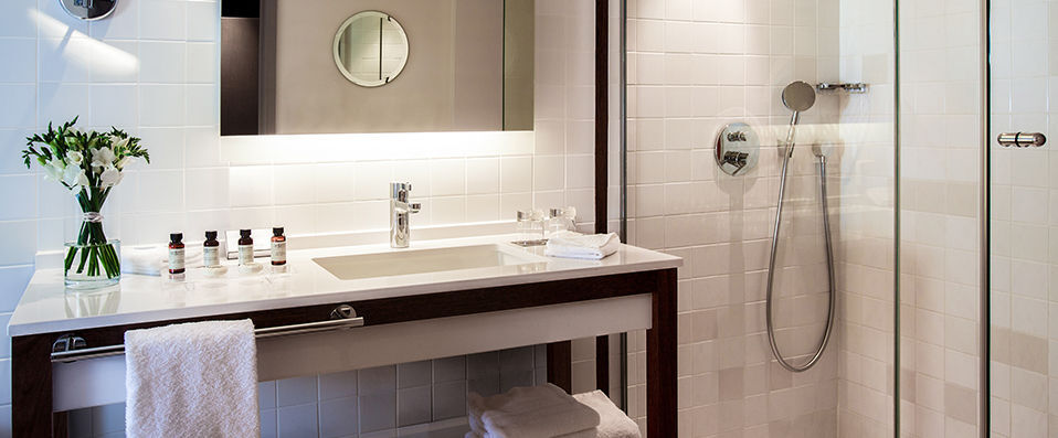 Pullman Cannes Mandelieu Royal Casino ★★★★ - Last Minute - Luxury escape to the Bay of Cannes. - Cannes, France