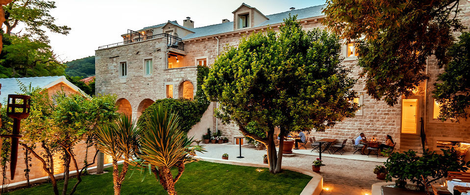 Puteus Palace Heritage Hotel ★★★★★ - Luxurious palatial stay in a captivating Croatian setting. Upgraded included! - Brac Island, Croatia