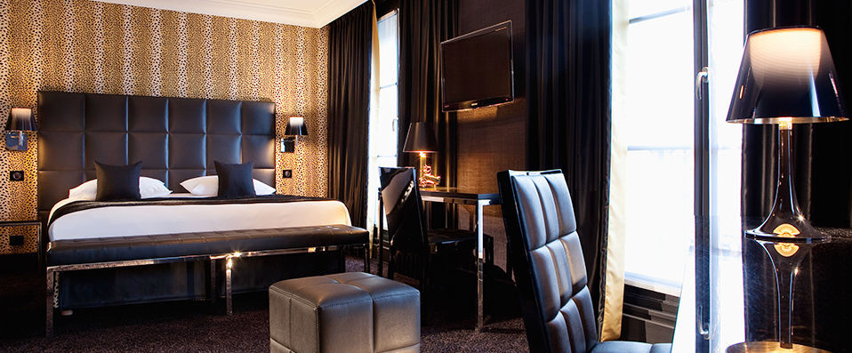 First Hotel Paris Tour Eiffel ★★★★ - Last Minute - Superb hotel in the shadow of the Eiffel Tower. - Paris, France