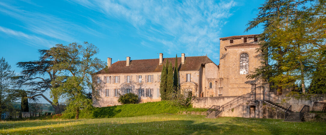Le Monastère de Saint-Mont Hotel & Spa ★★★★ - Un refuge confidentiel dans un ancien monastère, où l’Histoire dialogue avec un confort discret. - Gers, France