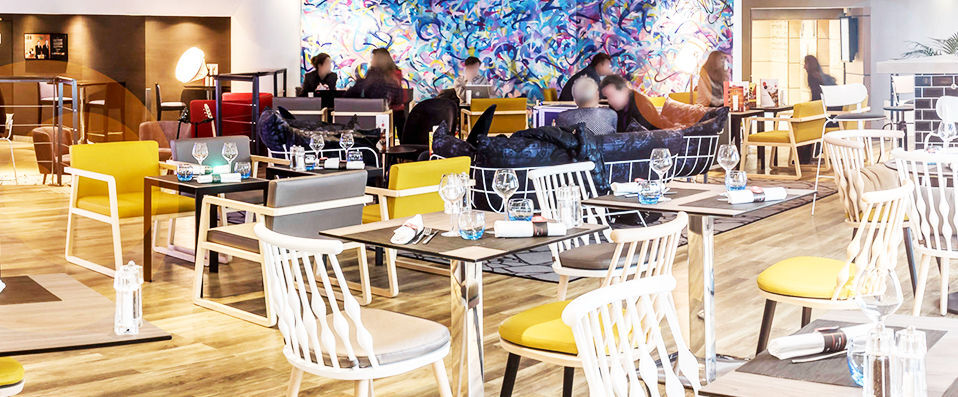 Novotel Paris Rueil-Malmaison ★★★★ - Last Minute - Chic hotel in an attractive Parisian suburb. - Rueil-Malmaison, France