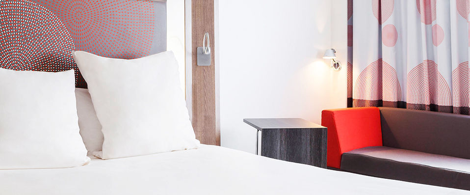 Novotel Paris Rueil-Malmaison ★★★★ - Last Minute - Chic hotel in an attractive Parisian suburb. - Rueil-Malmaison, France