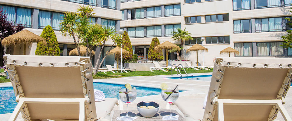 Atenea Park Suites & Apartments - A holiday in the sun on the Mediterranean - Costa de Barcelona, Spain