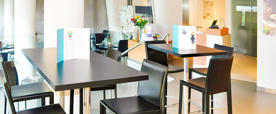 Novotel Nantes Centre Gare ★★★★ - Stylish city-break in historic Nantes - Nantes, France