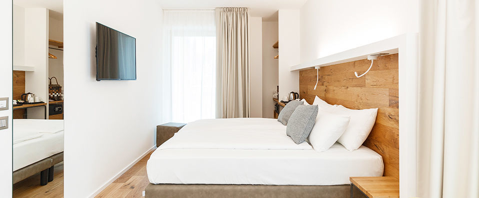 Alea Garda Lake Suite - Contemporary luxury along Lake Garda - Lake Garda, Italy