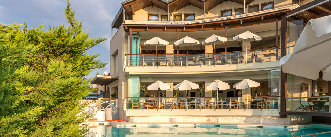 Cosmopolitan Hotel & Spa ★★★★ - Adresse moderne & spa divin au pied du Mont Olympe. - Macédoine Centrale, Grèce