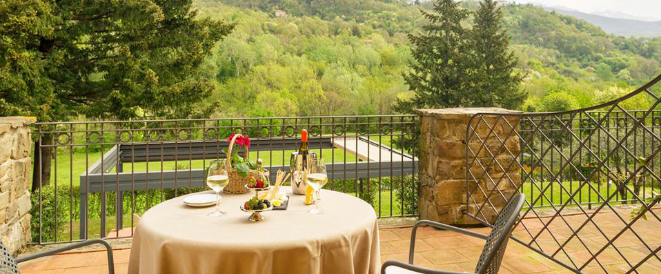 Cà del Moro Resort - Complete quiet and comfort in a Tuscan countryside retreat - Tuscany, Italy