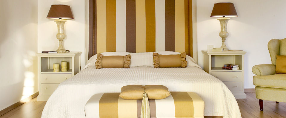 Yria Resort ★★★★★ - Paradise on Paros in the Greek Cyclades. - Paros, Greece