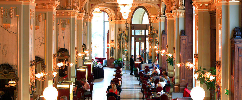 Boscolo Hotel ★★★★★ - A reviving city at the crossroads between East and West. - Budapest, Hungry