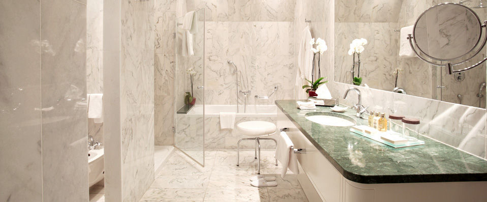 Boscolo Hotel ★★★★★ - A reviving city at the crossroads between East and West. - Budapest, Hungry