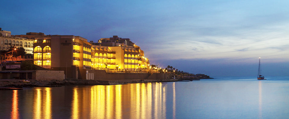 Marina Hotel Corinthia Beach Resort ★★★★ - The perfect combination of luxury and comfort on the beautiful Maltese coast. - St. Julian's, Malta