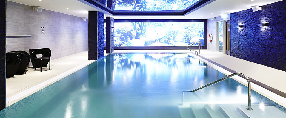 Novotel London Brentford ★★★★ & explore English culture - A stylish urban oasis providing comfort in West London. - London, United Kingdom