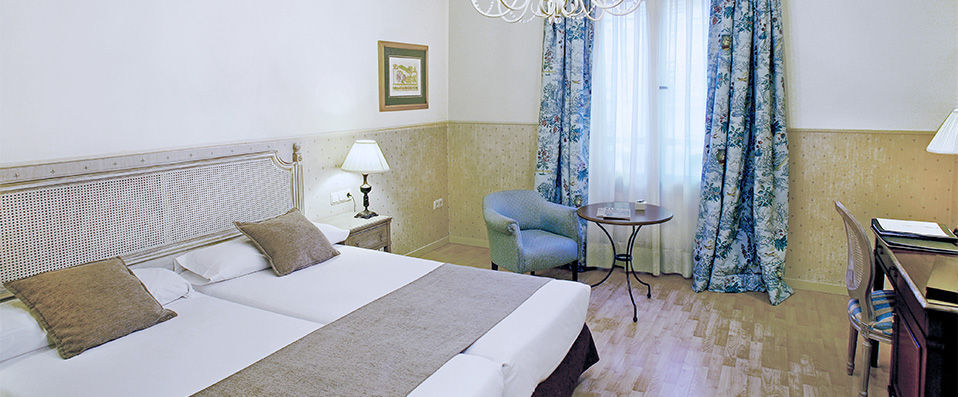 Vincci Lys ★★★★ - Perfect palace and an unbeatable location in one of Europe’s top cities! - Valencia, Spain