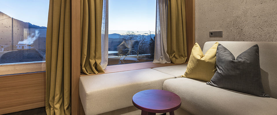 Paula Wiesinger Apartments & Suites ★★★★ - Stylish and modern comfort in the heart of the stunning Dolomites. - South Tyrol, Italy