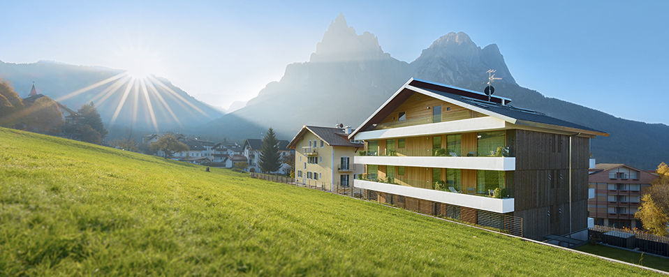 Paula Wiesinger Apartments & Suites ★★★★ - Stylish and modern comfort in the heart of the stunning Dolomites. - South Tyrol, Italy