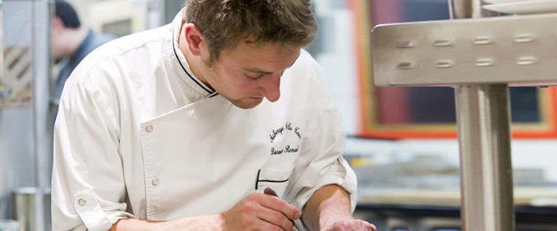 Auberge de la Tour ★★★★ - La semaine des Chefs étoilés : le Chef Renaud Darmanin vous invite ! - Cantal, France