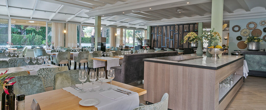 Apartamentos Barcarola - Une adresse pour flâner en toute indépendance sur la Costa Brava, entre plage et douceur méditerranéenne. - Costa Brava, Spain