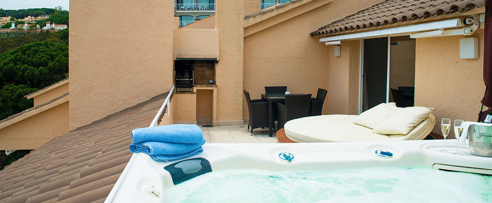Apartamentos Van der Valk Barcarola - An exclusive penthouse-stay on the Costa Brava - Costa Brava, Spain