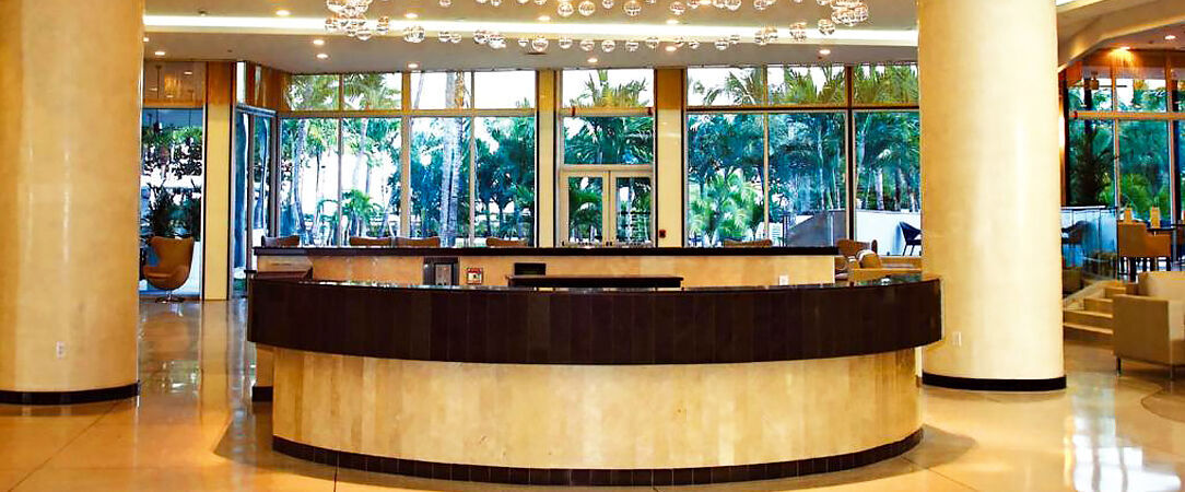 RIU PLAZA MIAMI BEACH ★★★★ - Entre palmiers & sable blanc, plongez dans le luxe made in Miami. - Miami, États-Unis