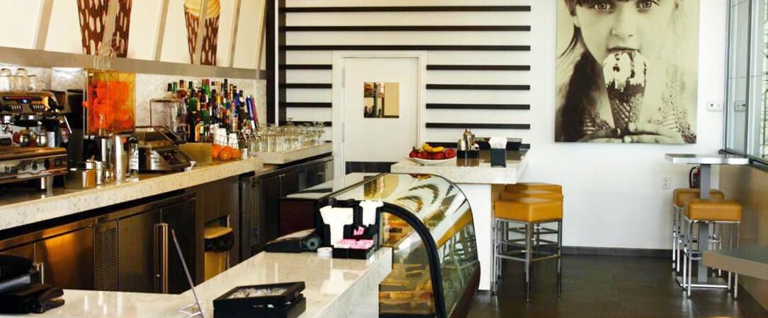 RIU PLAZA MIAMI BEACH ★★★★ - Entre palmiers & sable blanc, plongez dans le luxe made in Miami. - Miami, États-Unis
