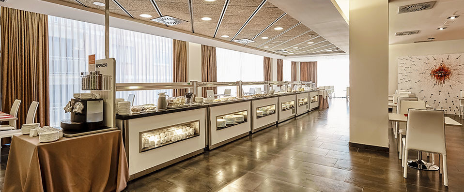 Hotel Mossaic Los Alcázares ★★★★ - Modern, minimalist comfort with an arty twist metres from the beach. - Mucia, Spain
