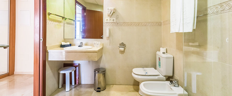 Roc Lago Rojo Adults Recommended ★★★★ - An adult-recommended Roc resort on the shores of the Costa del Sol. - Costa del Sol, Spain