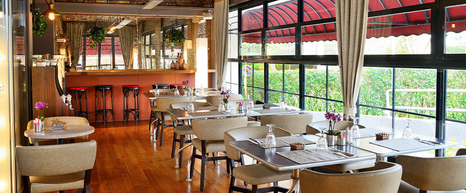 Mercure Istanbul The Plaza Bosphorus ★★★★★ - Le city break stambouliote par excellence. - Istanbul, Turquie