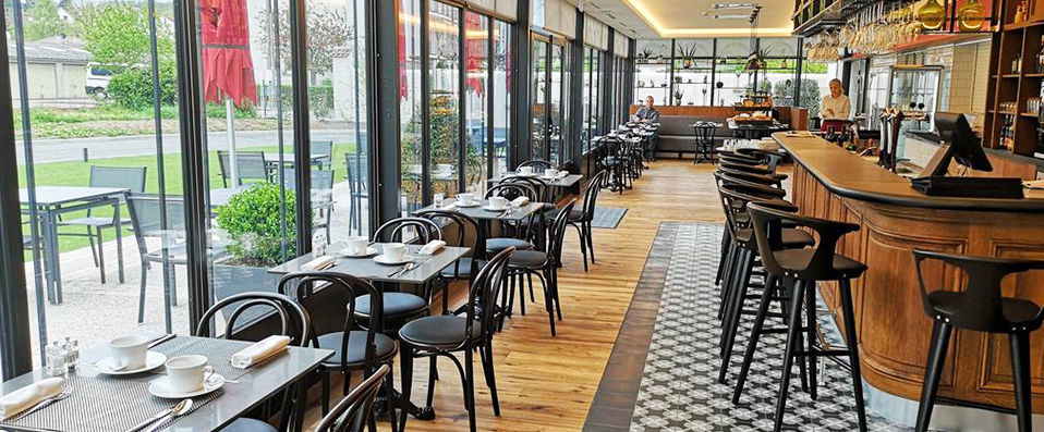 Château Saint Jean ★★★★★ - La vie de château en Auvergne dans un havre de paix gastronomique ! - Auvergne, France