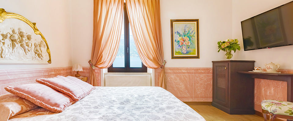 Boutique Hotel Villa Sostaga ★★★★ - The warmth of a family residence combined with elegance and history. - Lake Garda, Italy