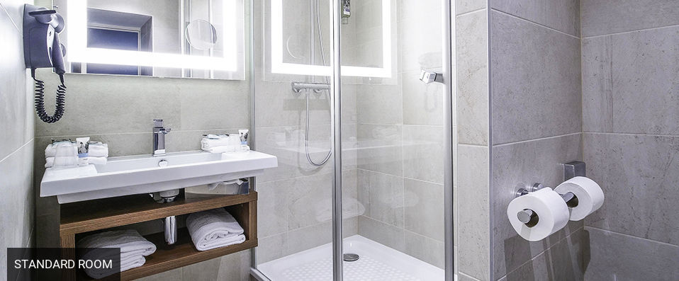 Mercure Rennes Place de Bretagne ★★★★ - Contemporary comfort and design in a beautiful listed building. - Rennes, France