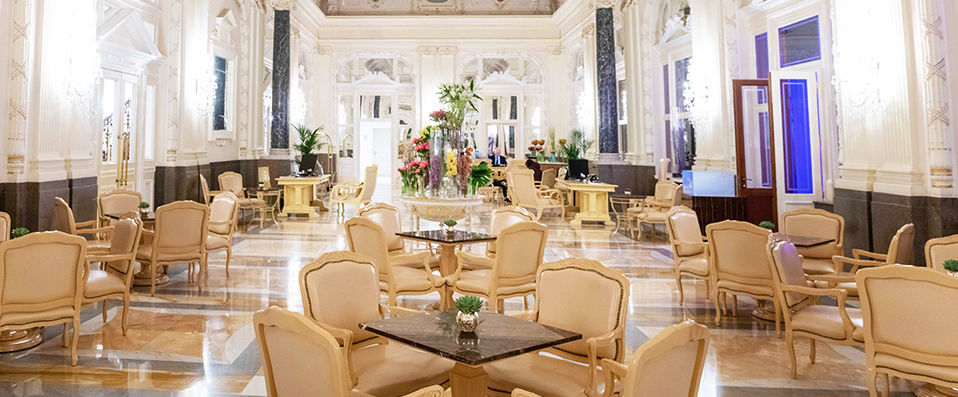 Hotel Carlo IV, The Dedica Anthology, Autograph Collection ★★★★★ - À la conquête des trésors de Prague dans un magnifique 5 étoiles. - Prague, République tchèque