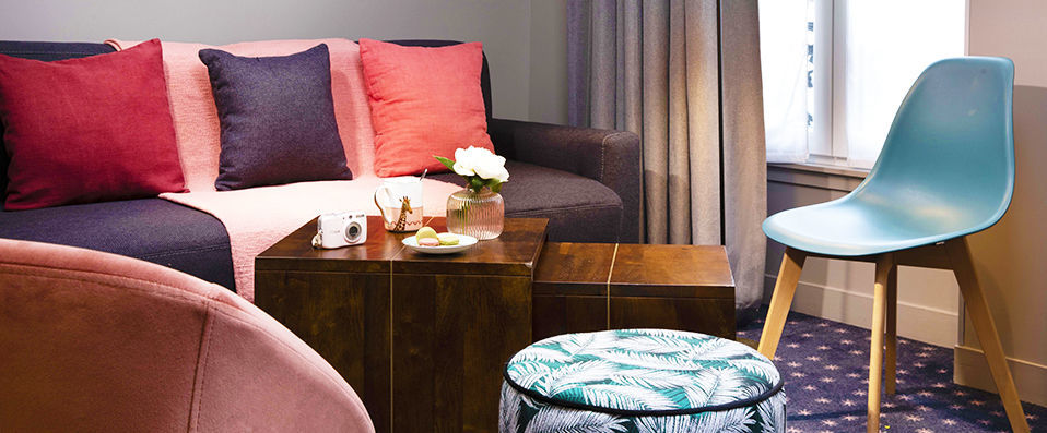 Maxim Folies ★★★ - Last Minute - Chic hotel ideally situated in Paris’ 9th Arrondissement. - Paris, France