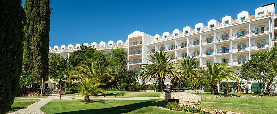 Penina Hotel & Golf Resort ★★★★★ - A luxury golf break in Portugal’s Algarve region. - Algarve, Portugal