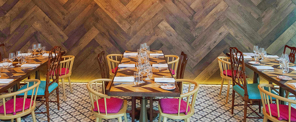 Lincoln Plaza London, Curio Collection by Hilton ★★★★★ & Thames river cruise - A 5-star boutique luxury hotel away from the London crowds. - London, United Kingdom
