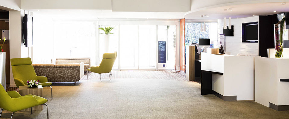 Novotel Toulouse Purpan Aéroport ★★★★ - Last Minute - Live la vie en rose in 'La Ville Rose' on a last-minute to the South of France. - Toulouse, France