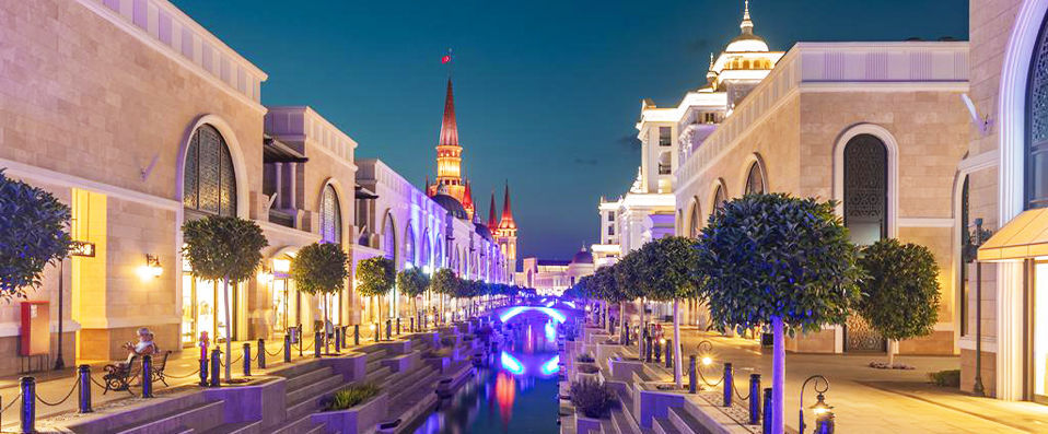 The Land of Legends Kingdom ★★★★★ - Your unique, royal room in Antalya’s exclusive Land of Legends. - Antalya, Turkey