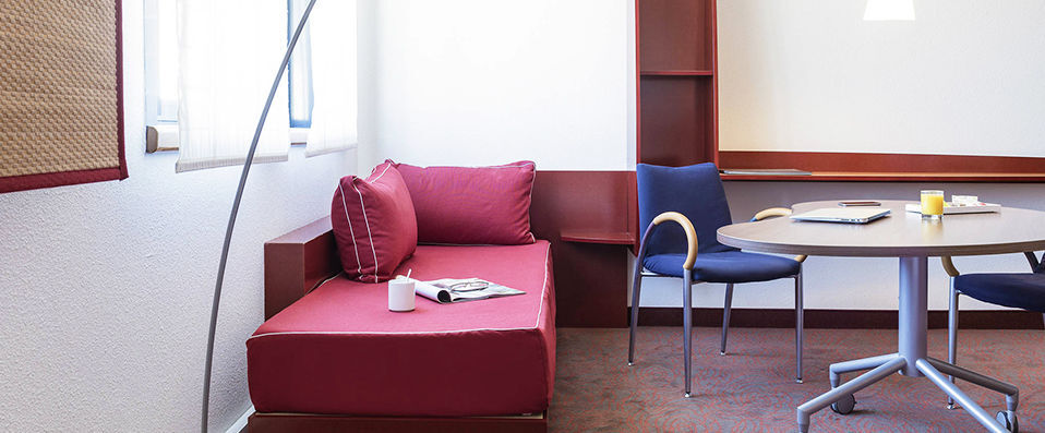 Novotel Suites Nice Aéroport ★★★★ - Last Minute - Convenient hotel by Nice Airport and not far from the Promenade des Anglais. - Nice, France