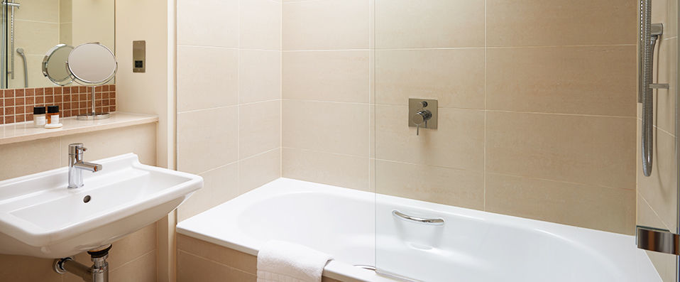 The Nadler Kensington Hotel ★★★★ - Explore Edwardian mansions and delectable cafes in glamorous Kensington. - London, United Kingdom