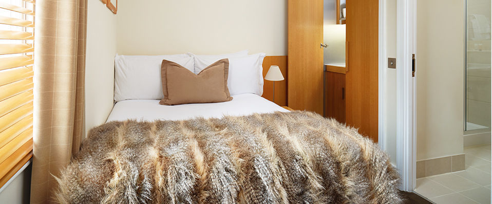 The Nadler Kensington Hotel ★★★★ - Explore Edwardian mansions and delectable cafes in glamorous Kensington. - London, United Kingdom