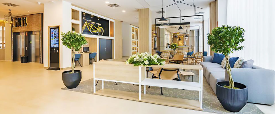 Golden Tulip Barcelona ★★★★ - À la découverte de Barcelone, depuis un lieu moderne & confortable. - Barcelone, Espagne