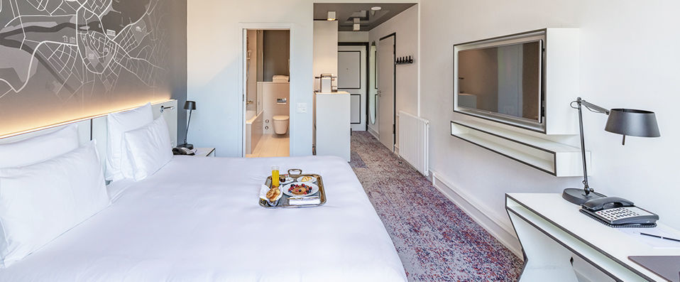 Metropole Genève ★★★★★ - A luxury lakeside location in central Geneva. - Geneva, Switzerland