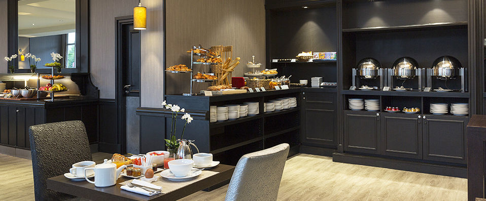 Hôtel Barrière L'Hôtel du Lac ★★★★ - Escale contemporaine au bord de l’eau. - Enghien-les-Bains, France